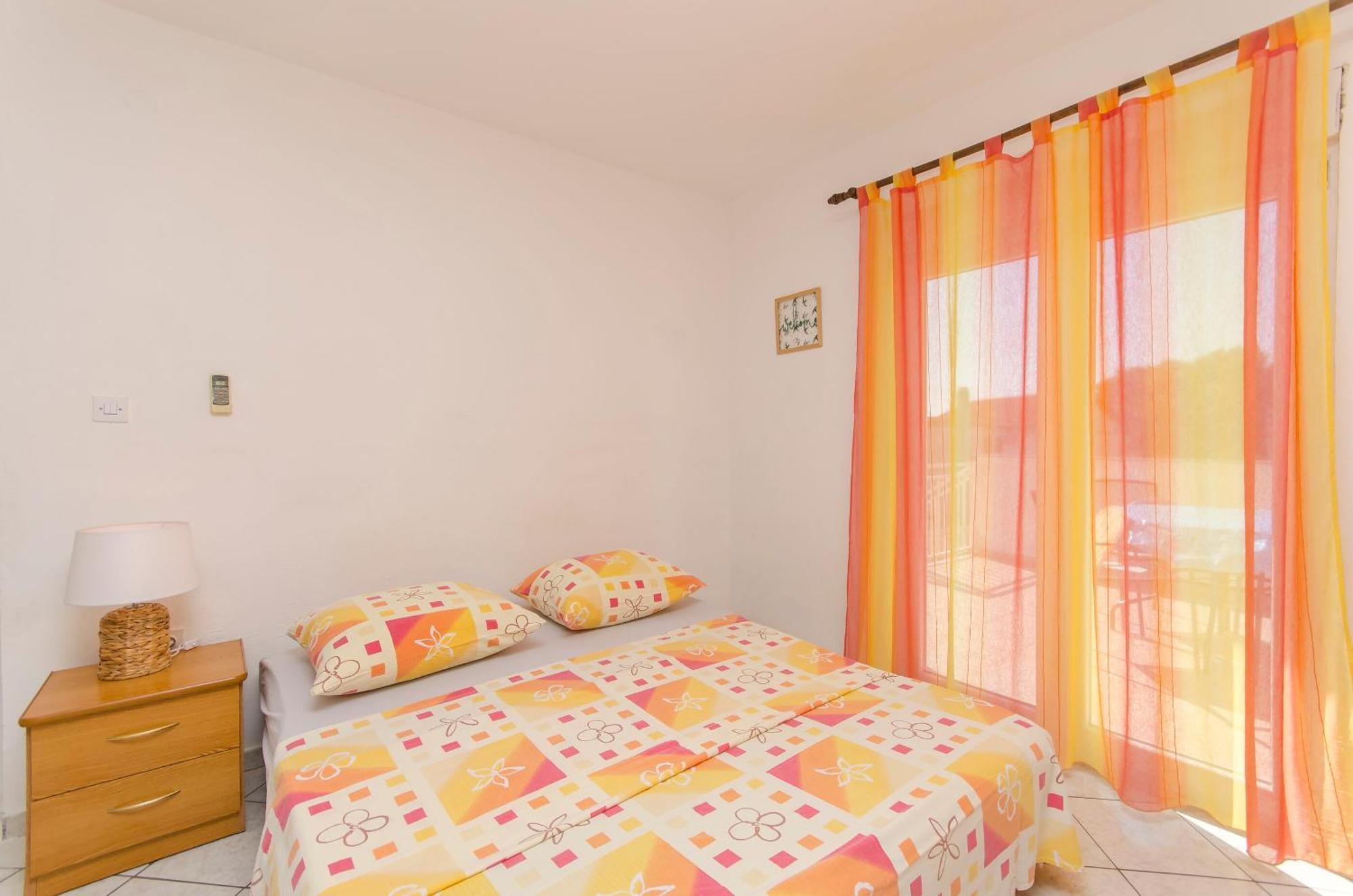 Apartments Danica Pirovac Kültér fotó